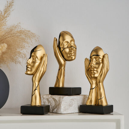 Three Kintsugi-Style Cracked Face Sculptures on Black/White Bases – Modern Office Desk Art